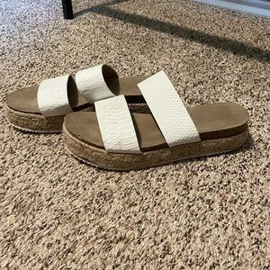 White Platform Sandals 🤍✨